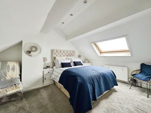 Master Bedroom - click for photo gallery